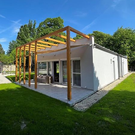 Aranygesztenye Apartmanhaz Balatonudvari Luaran gambar
